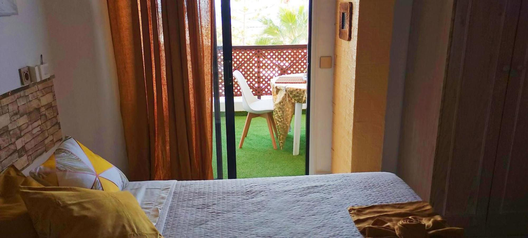 Lovely Apartment Top Views, Heated Pool, Great Location サンミゲル・デ・アボナ エクステリア 写真
